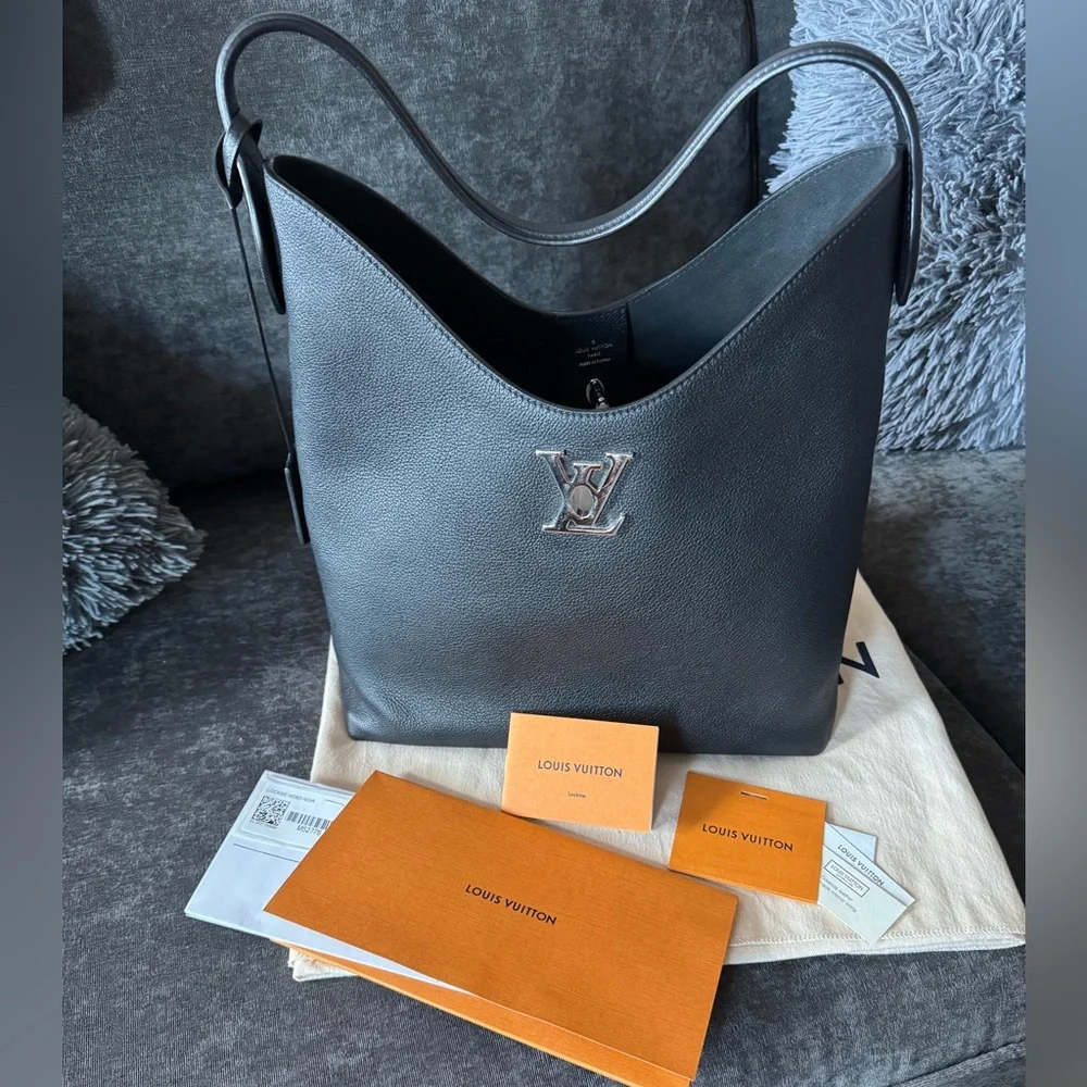 Louis Vuitton Noir Lockme Leather Shoulder Hobo with Silver LV Emblem - Picture 1 of 16